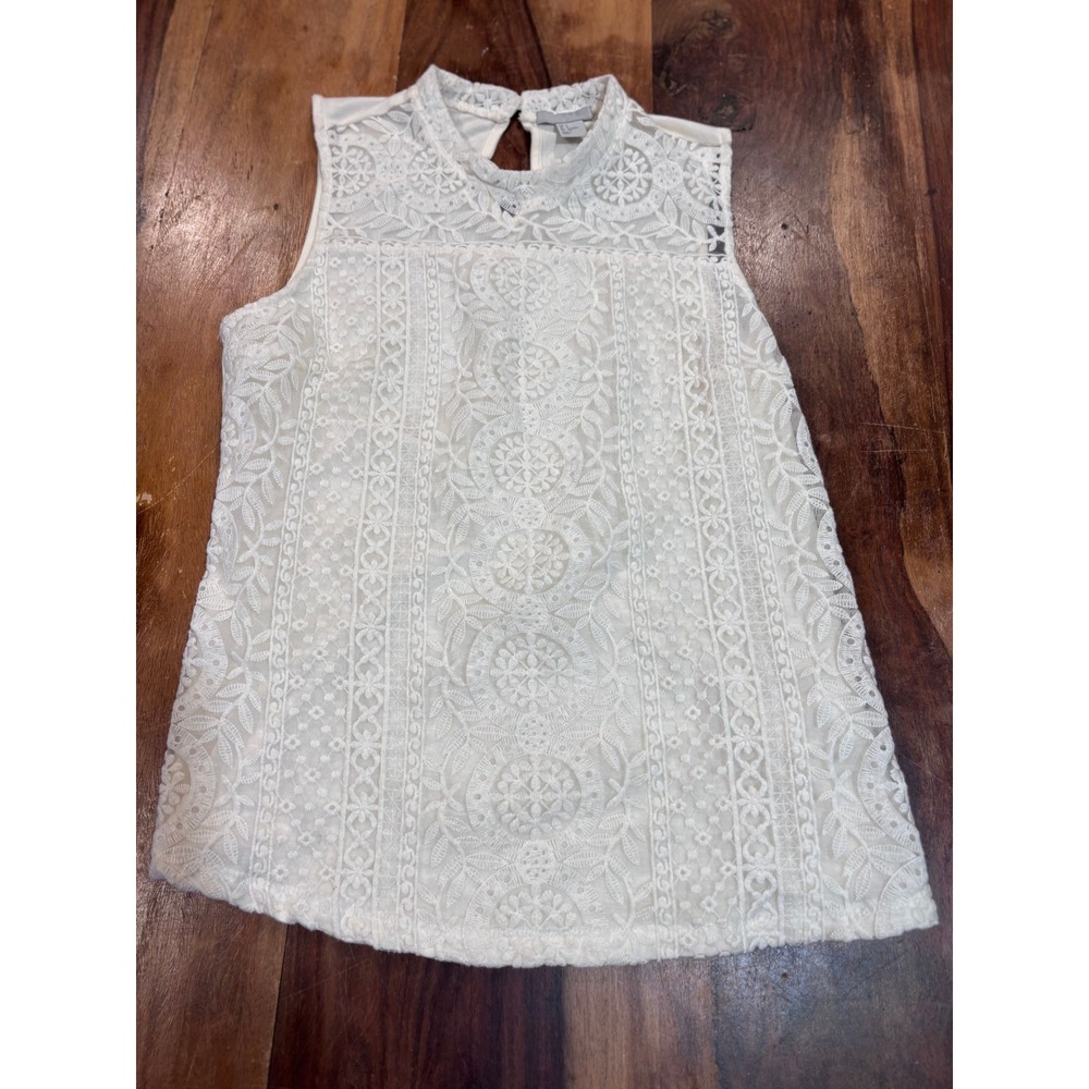 H&M lace top women size S ivory sleeveless high neck keyhole back Renaissance